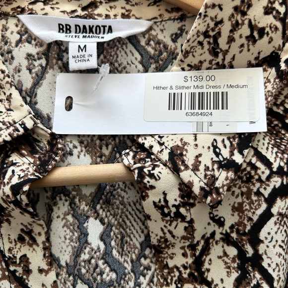 BB Dakota Hither and Slither dress - Picture 2 of 3